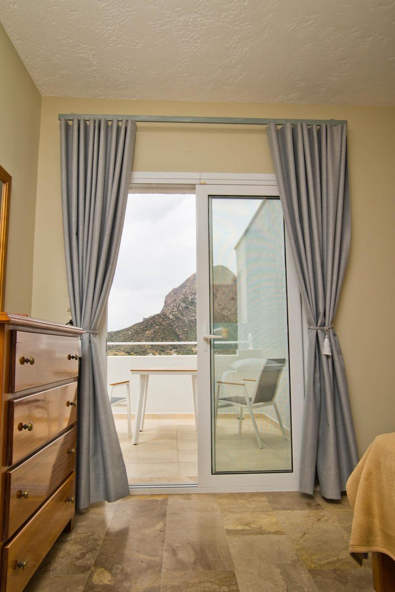 Acropolis Hotel Masouri Exteriör bild